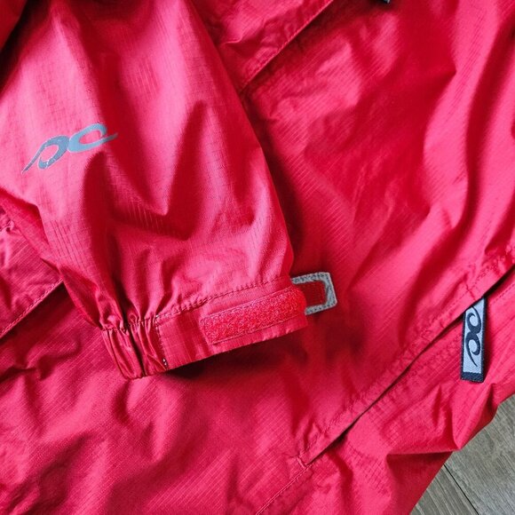 Marmot PreCip Womens Red Hooded Rain Jacket Windbreaker Gorpcore Light Size M - Picture 10 of 16
